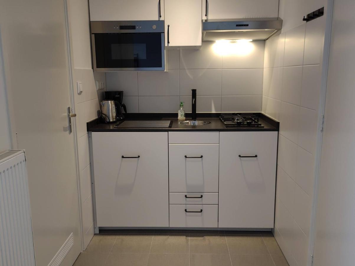 Tiny Studio Batavia Adults Only Bed By The Sea Westkapelle Exterior photo
